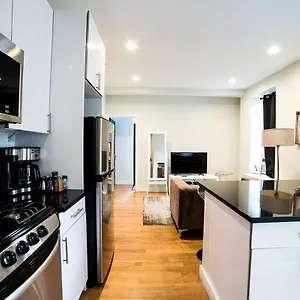Lower East Side Loft: Soho-adjacent Renovated Haven Apartment