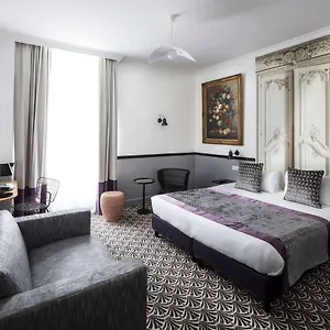 Malte - Astotel Hotell Paris