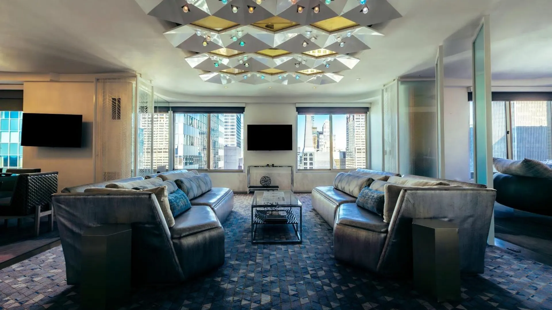 W New York - Times Square Hotel